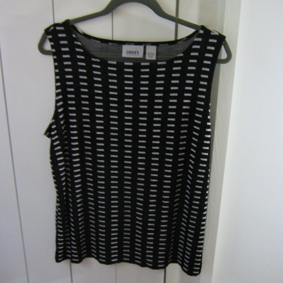 Black Chico's Travelers Tank - Picture 1 of 3